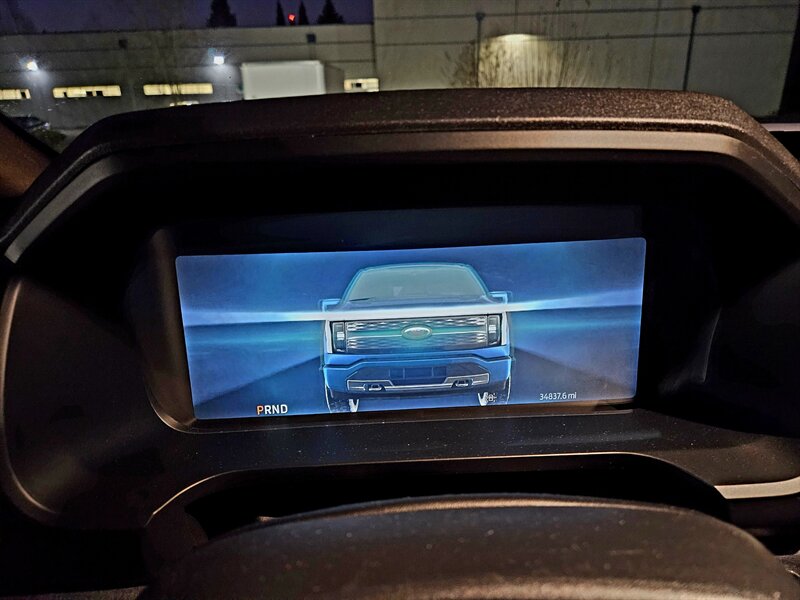 2023 Ford F-150 Lightning Lariat - Photo 57 - Hillsboro, OR 97124