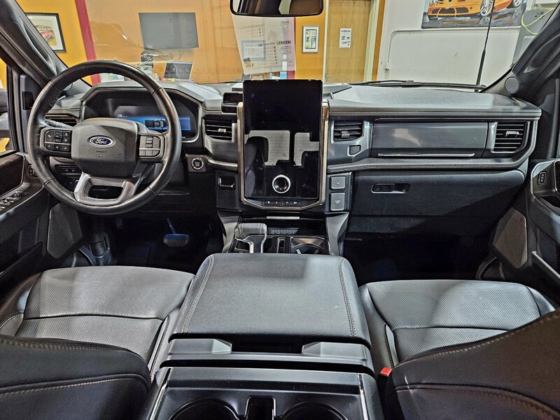 2023 Ford F-150 Lightning Lariat - Photo 25 - Hillsboro, OR 97124