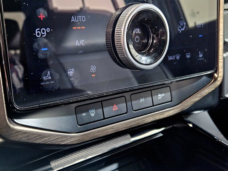 2023 Ford F-150 Lightning Lariat - Photo 38 - Hillsboro, OR 97124