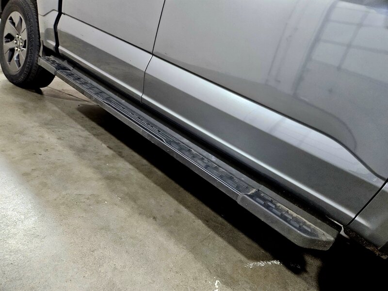 2023 Ford F-150 Lightning Lariat - Photo 13 - Hillsboro, OR 97124