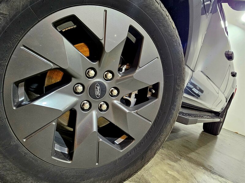 2023 Ford F-150 Lightning Lariat - Photo 21 - Hillsboro, OR 97124