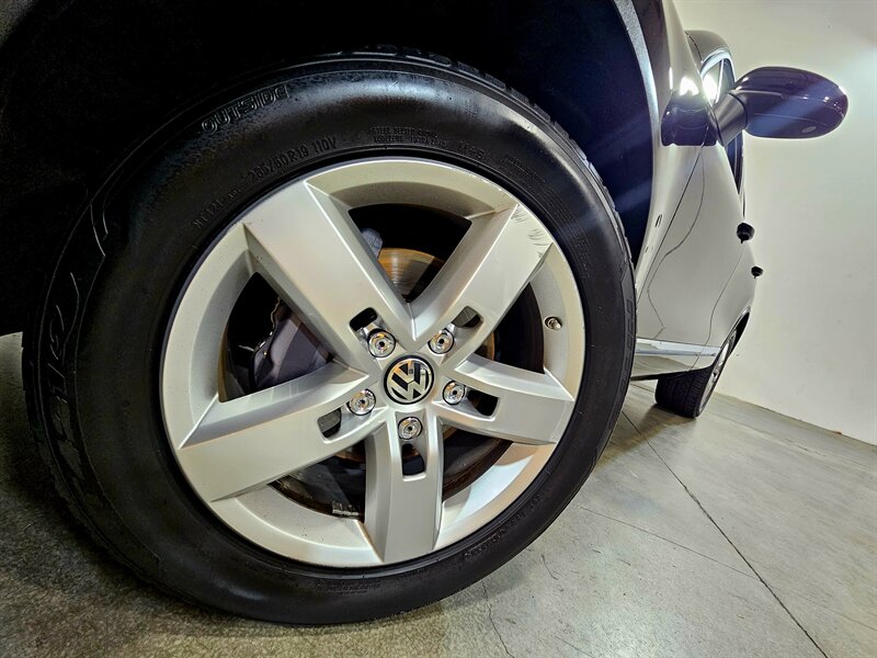 2014 Volkswagen Touareg V6 FSI TDI Hybrid photo 12