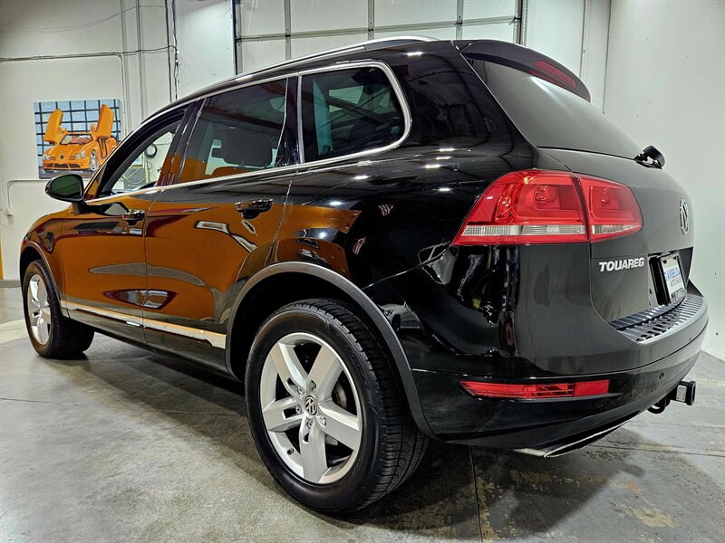 2014 Volkswagen Touareg V6 FSI TDI Hybrid photo 8