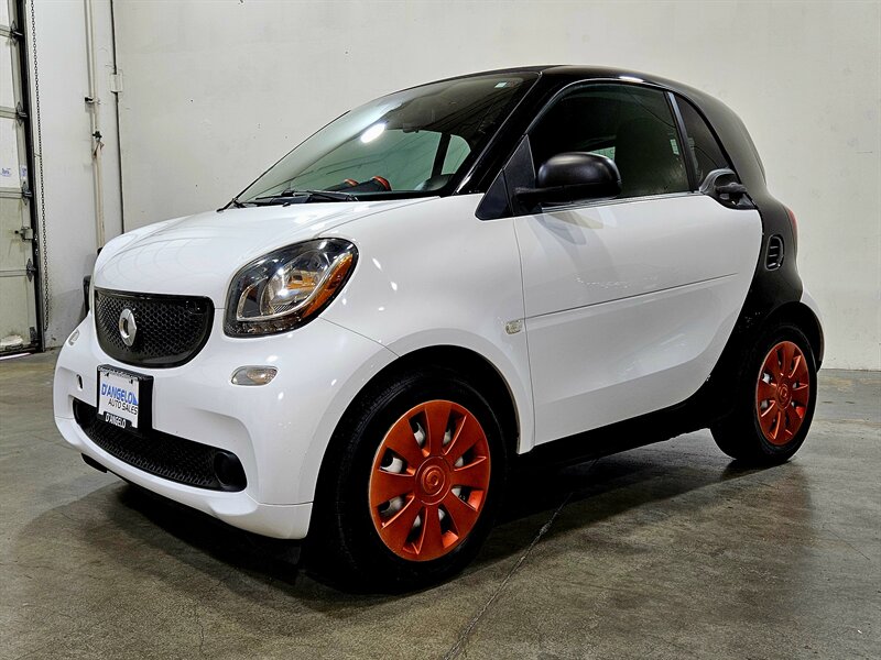 2017 Smart fortwo pure - Photo 9 - Hillsboro, OR 97124