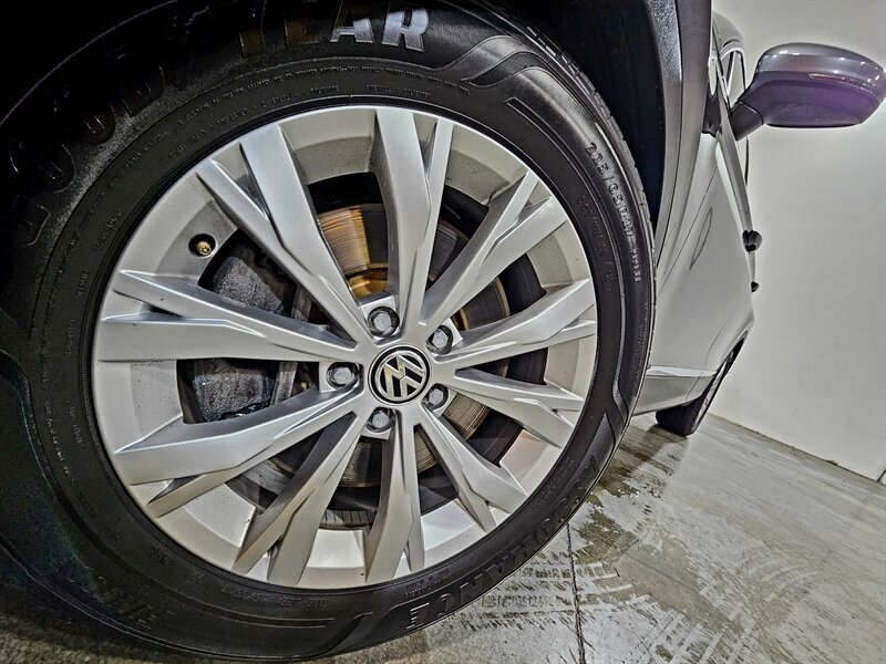 2018 Volkswagen Tiguan 2.0T SE 4Motion - Photo 18 - Hillsboro, OR 97124