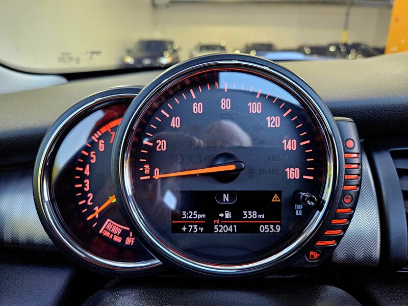 2016 MINI Hardtop 2 Door Cooper   - Photo 21 - Hillsboro, OR 97124