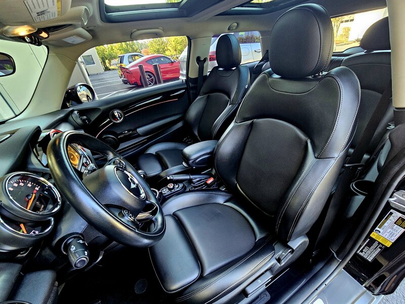 2016 MINI Hardtop 2 Door Cooper   - Photo 29 - Hillsboro, OR 97124