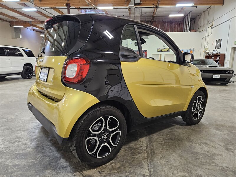 2017 Smart fortwo prime - Photo 8 - Hillsboro, OR 97124