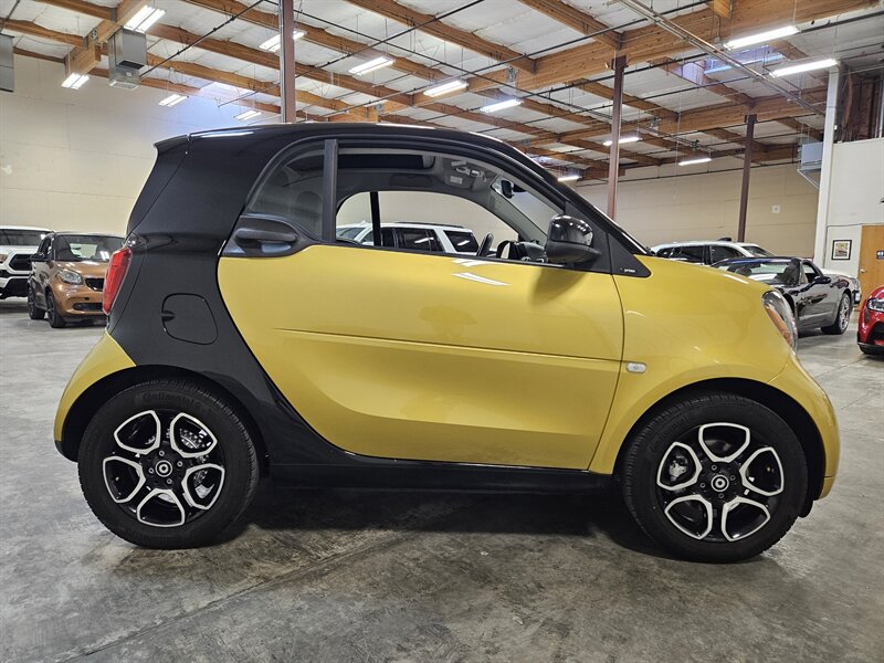 2017 Smart fortwo prime - Photo 9 - Hillsboro, OR 97124