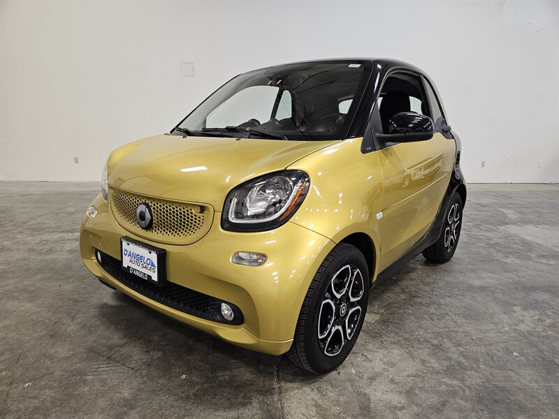2017 Smart fortwo prime - Photo 4 - Hillsboro, OR 97124
