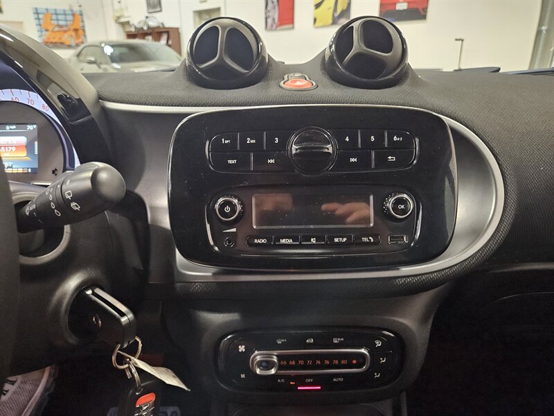 2017 Smart fortwo prime - Photo 27 - Hillsboro, OR 97124