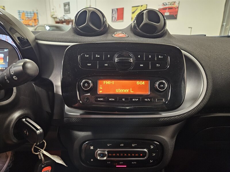 2017 Smart fortwo prime - Photo 28 - Hillsboro, OR 97124
