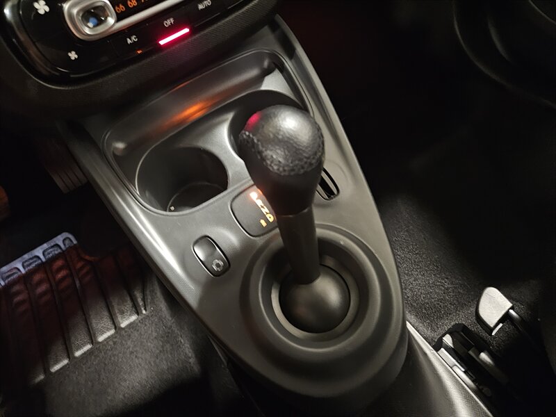 2017 Smart fortwo prime - Photo 31 - Hillsboro, OR 97124