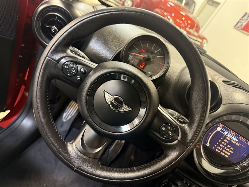 2015 MINI Countryman Cooper S ALL4   - Photo 18 - Hillsboro, OR 97124