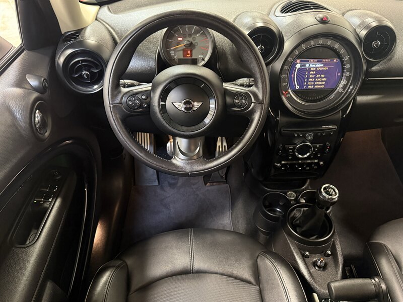2015 MINI Countryman Cooper S ALL4   - Photo 15 - Hillsboro, OR 97124