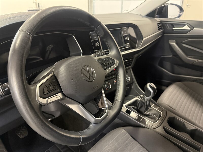 2023 Volkswagen Jetta S - Photo 18 - Hillsboro, OR 97124