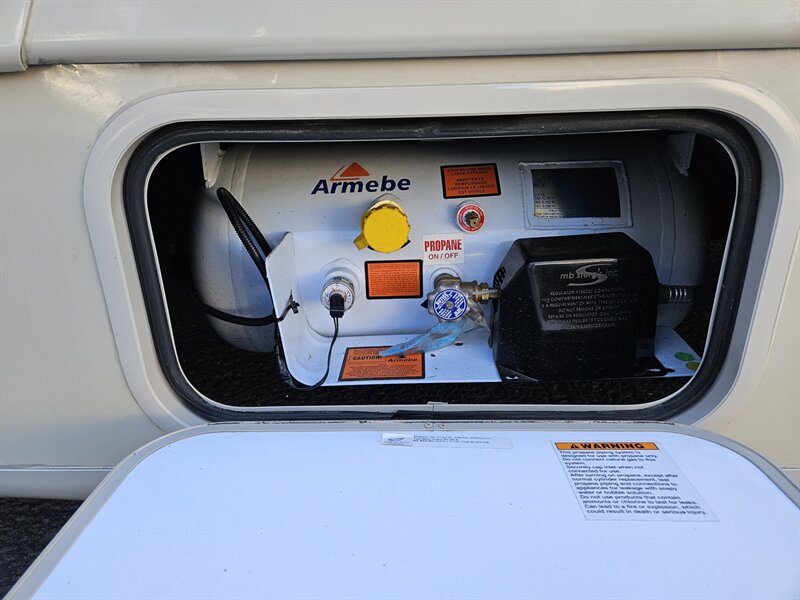 2021 Ford E-350 SD - Photo 24 - Hillsboro, OR 97124