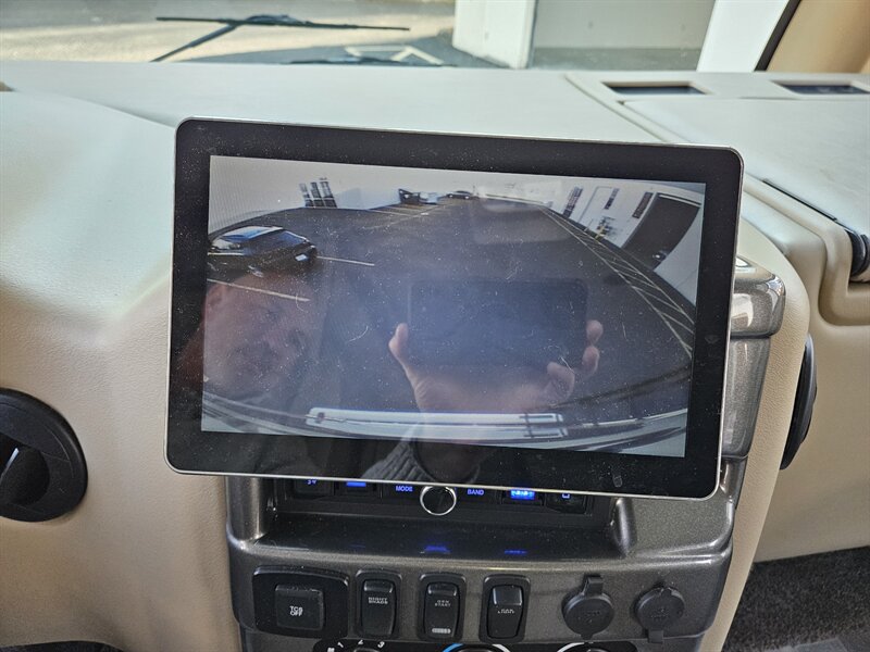 2021 Ford E-350 SD - Photo 31 - Hillsboro, OR 97124