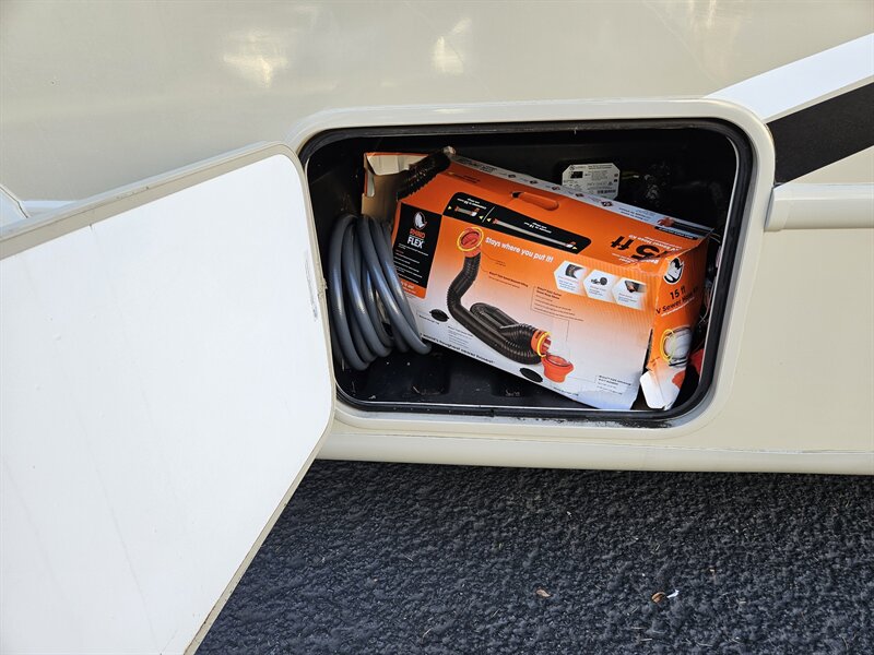 2021 Ford E-350 SD - Photo 23 - Hillsboro, OR 97124