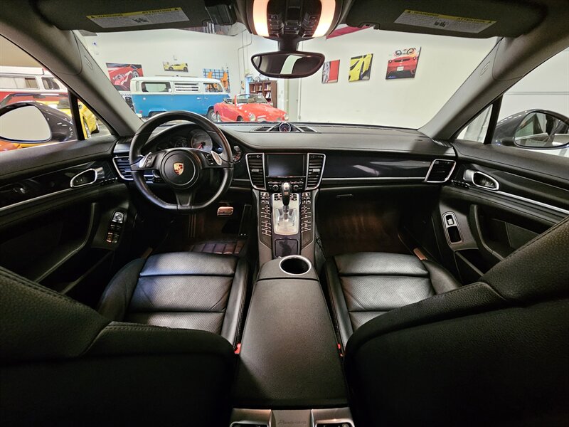 2013 Porsche Panamera S Hybrid   - Photo 29 - Hillsboro, OR 97124