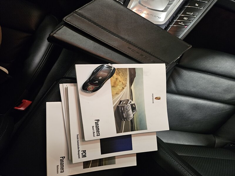 2013 Porsche Panamera S Hybrid   - Photo 58 - Hillsboro, OR 97124