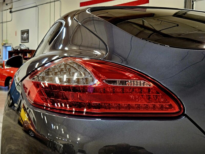 2013 Porsche Panamera S Hybrid   - Photo 15 - Hillsboro, OR 97124