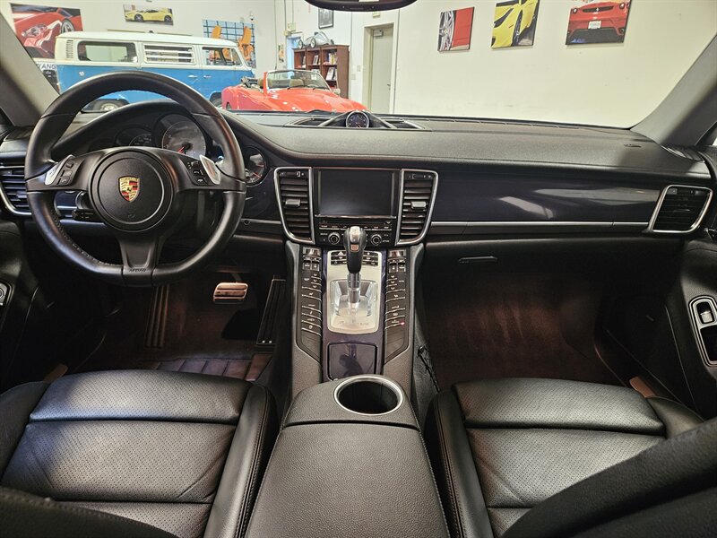 2013 Porsche Panamera S Hybrid   - Photo 30 - Hillsboro, OR 97124