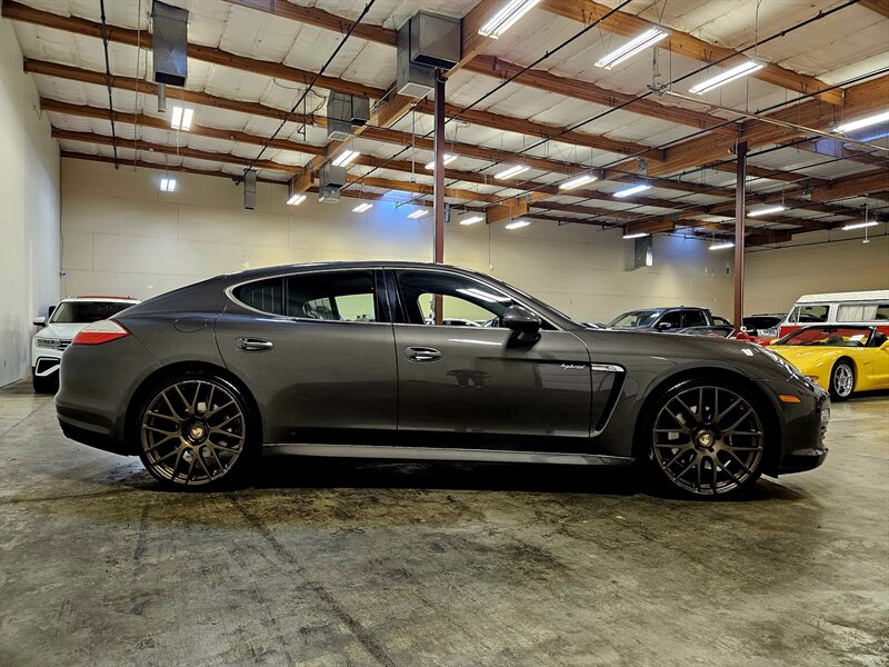 2013 Porsche Panamera S Hybrid   - Photo 11 - Hillsboro, OR 97124