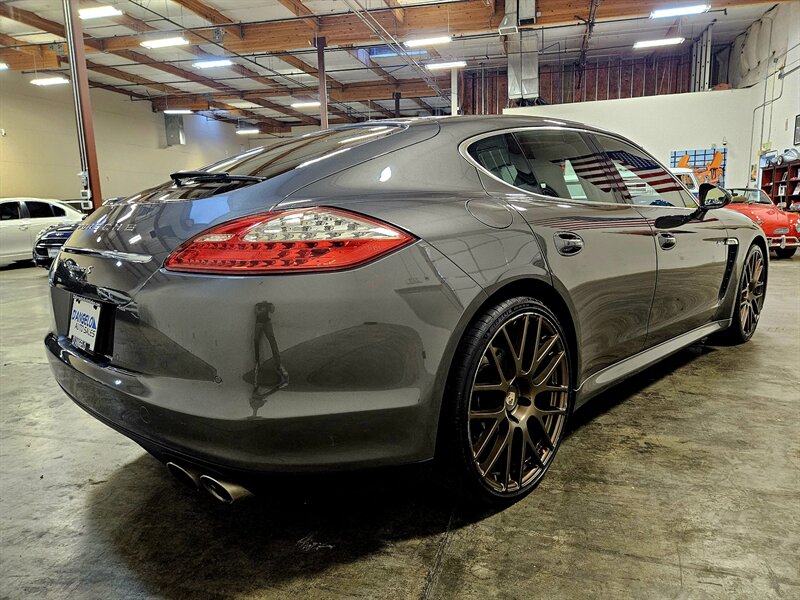 2013 Porsche Panamera S Hybrid   - Photo 12 - Hillsboro, OR 97124