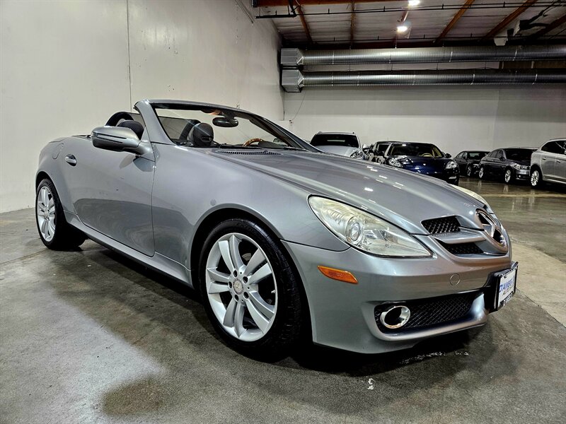 2010 Mercedes-Benz SLK SLK 300   - Photo 12 - Hillsboro, OR 97124