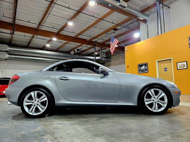 2010 Mercedes-Benz SLK SLK 300   - Photo 40 - Hillsboro, OR 97124