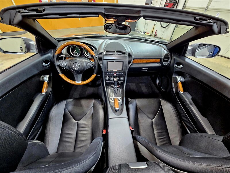 2010 Mercedes-Benz SLK SLK 300   - Photo 22 - Hillsboro, OR 97124