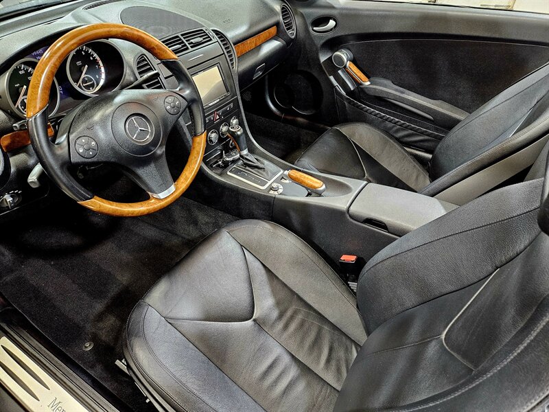 2010 Mercedes-Benz SLK SLK 300   - Photo 25 - Hillsboro, OR 97124