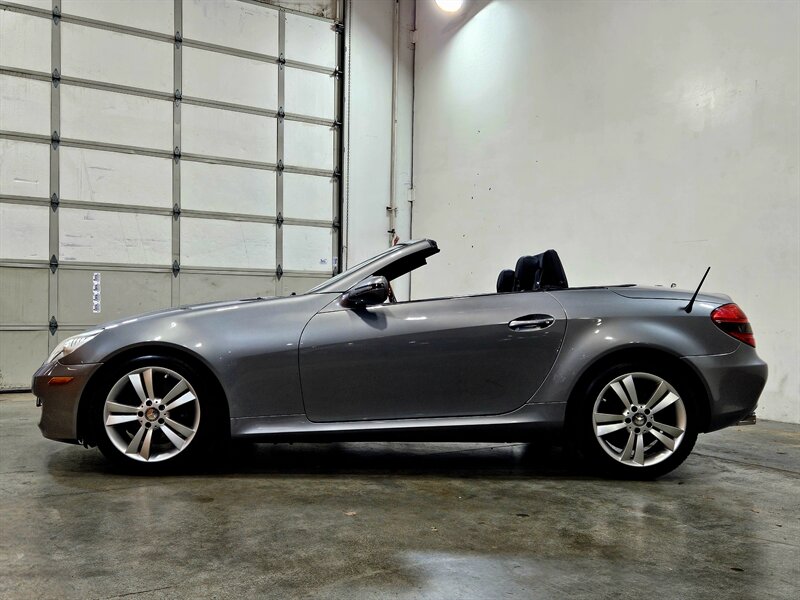 2010 Mercedes-Benz SLK SLK 300   - Photo 5 - Hillsboro, OR 97124