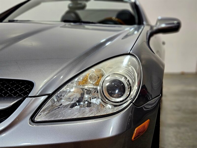 2010 Mercedes-Benz SLK SLK 300   - Photo 13 - Hillsboro, OR 97124
