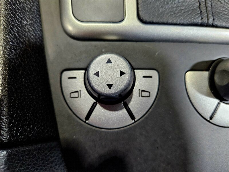 2010 Mercedes-Benz SLK SLK 300   - Photo 35 - Hillsboro, OR 97124