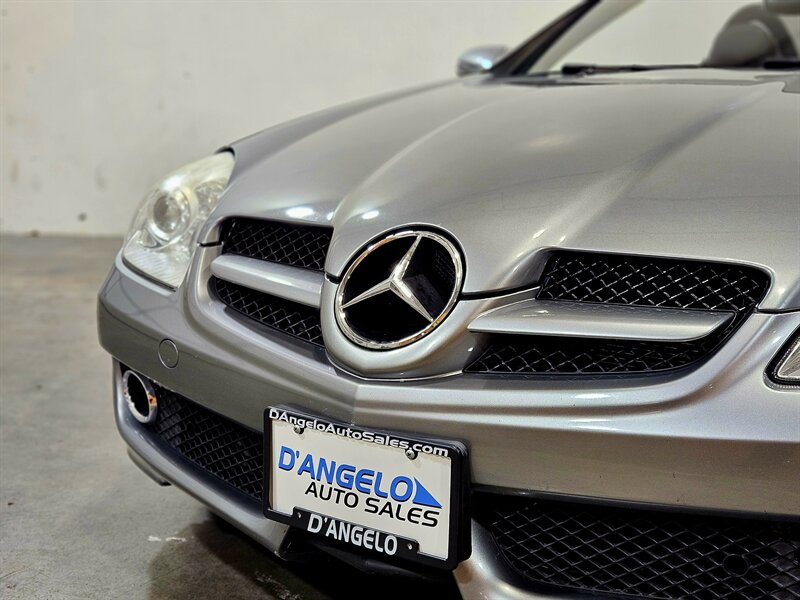 2010 Mercedes-Benz SLK SLK 300   - Photo 14 - Hillsboro, OR 97124