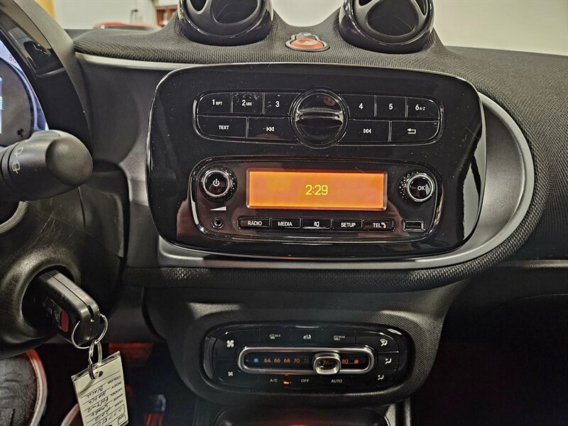 2016 Smart fortwo prime   - Photo 23 - Hillsboro, OR 97124