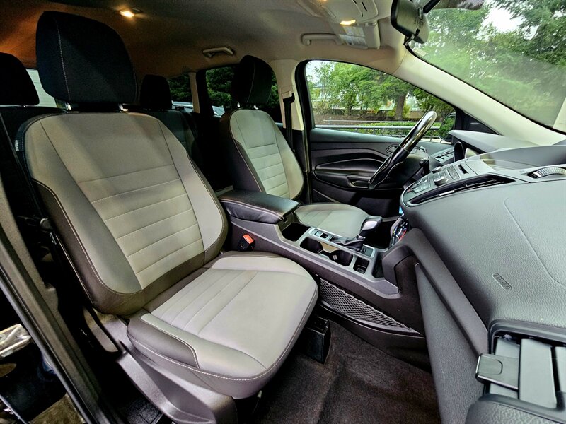 2017 Ford Escape S   - Photo 14 - Hillsboro, OR 97124