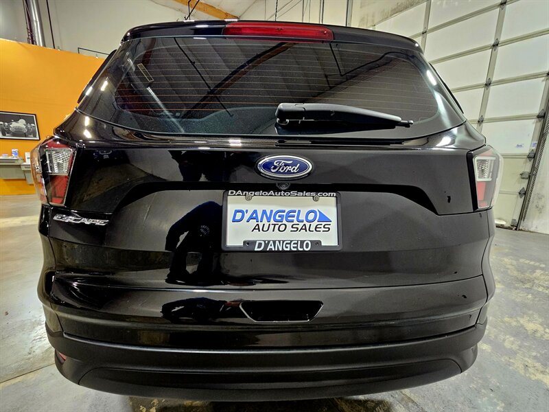 2017 Ford Escape S   - Photo 7 - Hillsboro, OR 97124