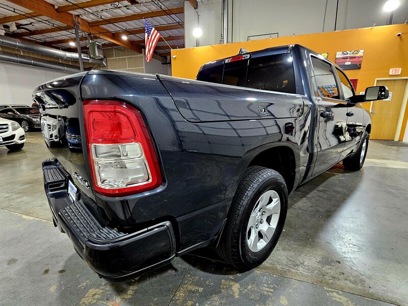 2019 RAM 1500 Big Horn   - Photo 5 - Hillsboro, OR 97124