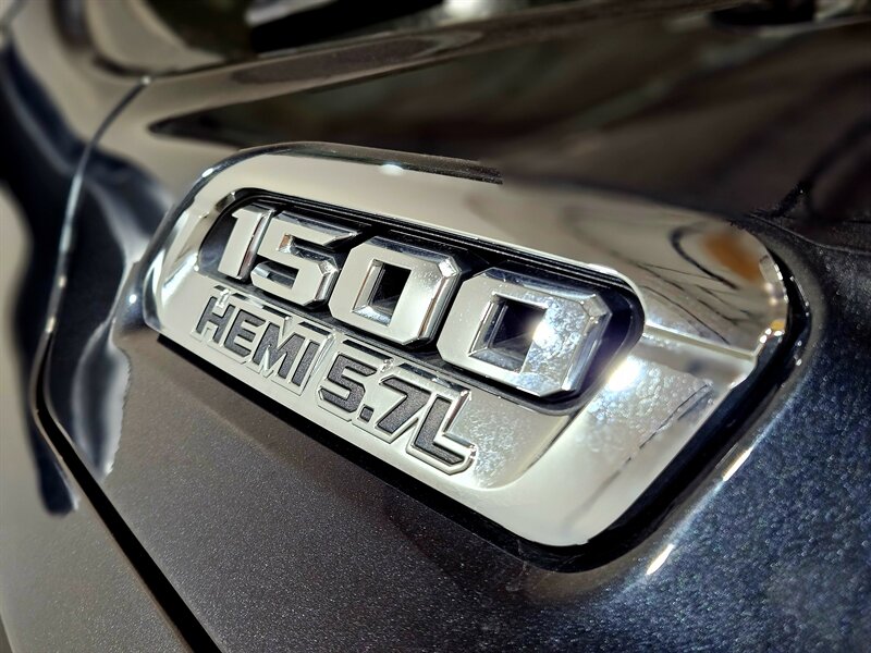 2019 RAM 1500 Big Horn   - Photo 13 - Hillsboro, OR 97124