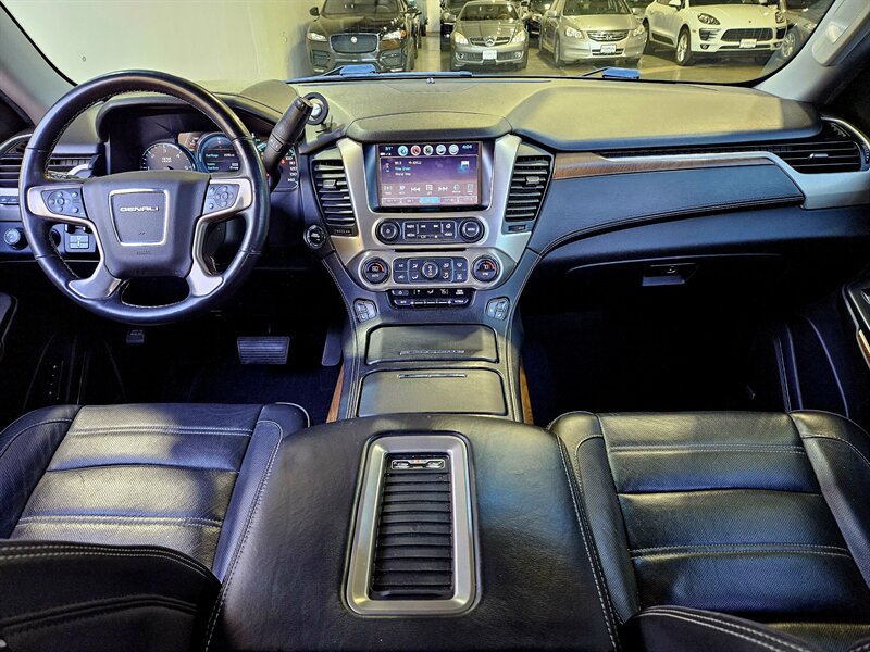 2020 GMC Yukon Denali   - Photo 15 - Hillsboro, OR 97124
