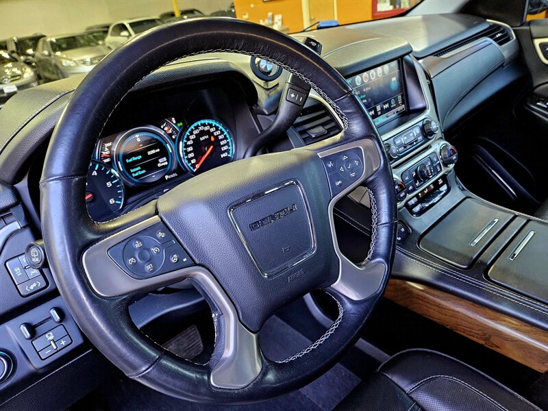 2020 GMC Yukon Denali   - Photo 19 - Hillsboro, OR 97124