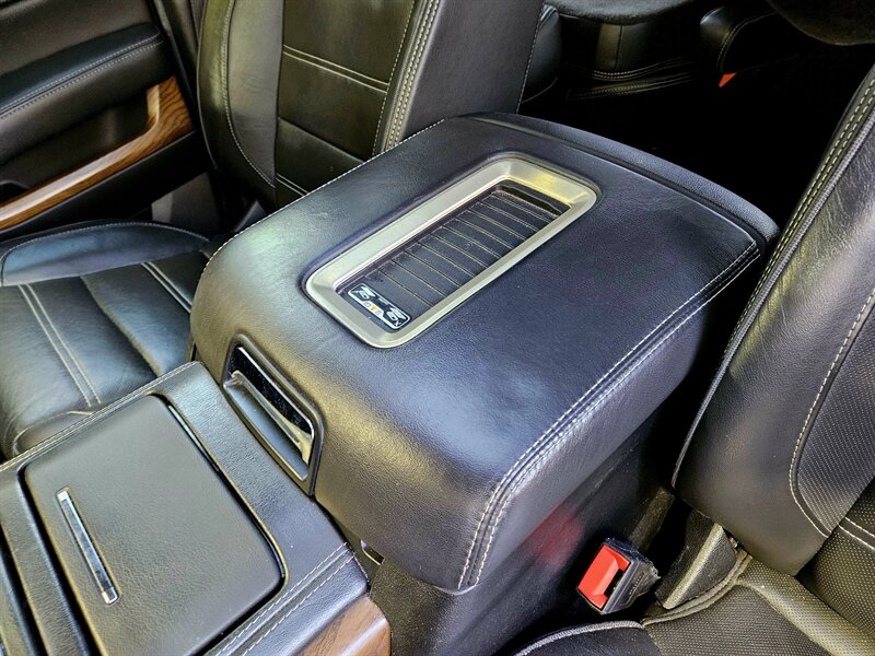 2020 GMC Yukon Denali   - Photo 27 - Hillsboro, OR 97124