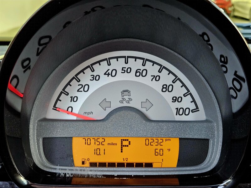 2015 Smart fortwo pure   - Photo 20 - Hillsboro, OR 97124