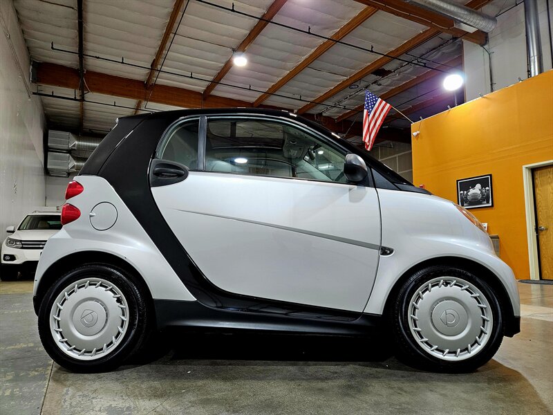 2015 Smart fortwo pure   - Photo 4 - Hillsboro, OR 97124