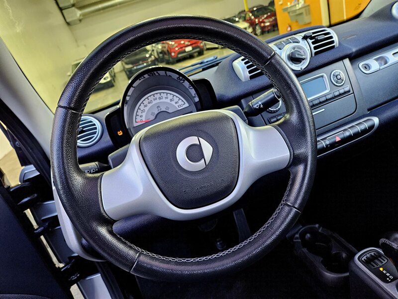 2015 Smart fortwo pure   - Photo 44 - Hillsboro, OR 97124