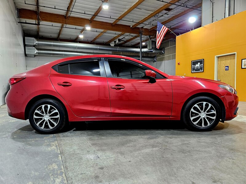 2015 Mazda Mazda3 i Sport - Photo 4 - Hillsboro, OR 97124
