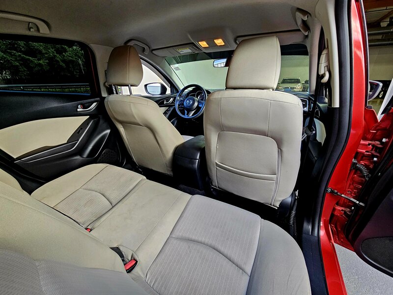 2015 Mazda Mazda3 i Sport - Photo 27 - Hillsboro, OR 97124